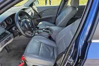 BMW 545, 4.4, 245 kW, bensiin, poolautomaat, tagavedu