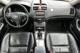 Honda Accord, 2.2, 103 kW, дизель, механическая, передний привод