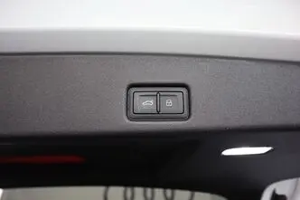 Audi Q5, 2.0, 150 kW, гибрид, автомат, полный привод