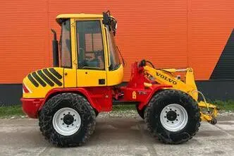 Volvo L 30 B-Z/X 4x4, 52 kW, diisel, automaat