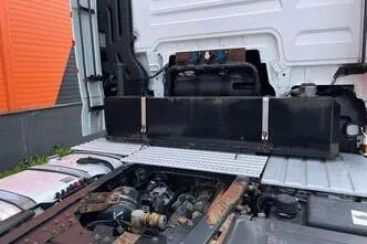 MAN TGX 28.480 6x2, 12.4, 353 kW, дизель, механическая, задний привод