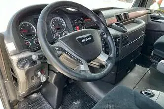 MAN TGX 28.480 6x2, 12.4, 353 kW, дизель, механическая, задний привод