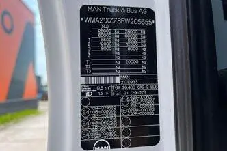 MAN TGX 28.480 6x2, 12.4, 353 kW, дизель, механическая, задний привод