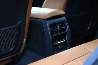 BMW M340i, 3.0, 275 kW, гибрид, автомат, полный привод