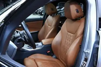 BMW M340i, 3.0, 275 kW, гибрид, автомат, полный привод