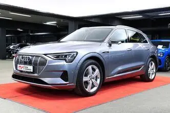 Audi e-tron, 158 kW, электричество, автомат, полный привод