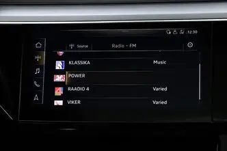 Audi e-tron, 158 kW, электричество, автомат, полный привод