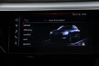 Audi e-tron, 158 kW, электричество, автомат, полный привод