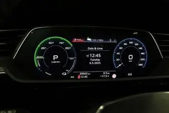 Audi e-tron, 158 kW, электричество, автомат, полный привод