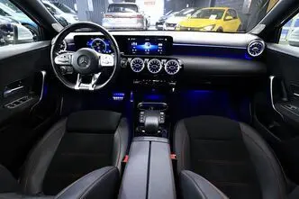 Mercedes-Benz A180d, 2.0, 85 kW, дизель, автомат, передний привод