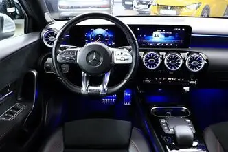 Mercedes-Benz A180d, 2.0, 85 kW, дизель, автомат, передний привод