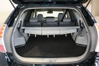 Toyota Prius, 1.8, 73 kW, гибрид, автомат, передний привод