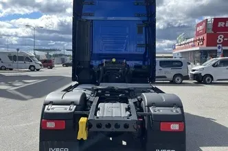 Iveco S-Way, 12.9, 368 kW, diisel, automaat, tagavedu