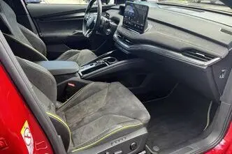 Škoda Enyaq, 220 kW, электричество, автомат, полный привод