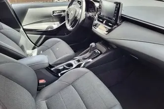 Toyota Corolla, 1.8, 72 kW, гибрид, автомат, передний привод