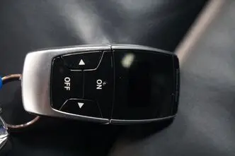 Mercedes-Benz V 250, 2.0, 140 kW, дизель, автомат, полный привод