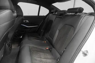 BMW 320, 2.0, 140 kW, дизель, автомат, полный привод