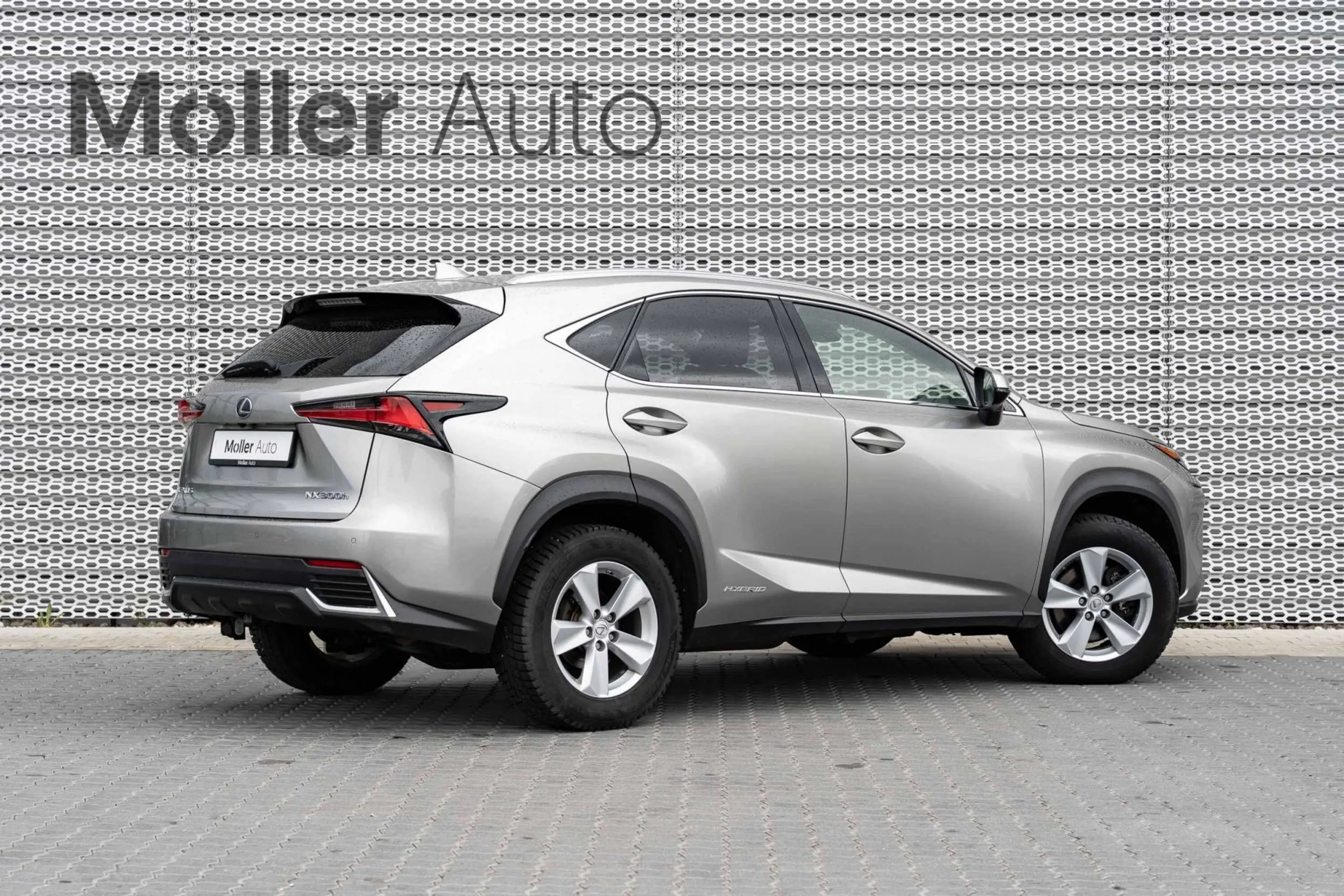 Lexus NX 300h, 2.5, 145 kW, бензин, автомат, полный привод