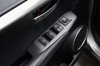 Lexus NX 300h, 2.5, 145 kW, бензин, автомат, полный привод