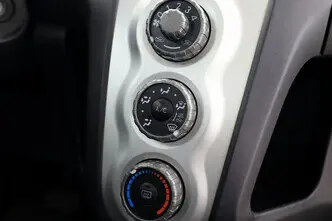 Toyota Yaris, 1.4, 66 kW, diisel, automaat, esivedu