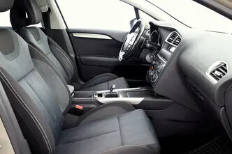 Citroën C4, 1.6, 82 kW, diesel, automatic, front-wheel drive