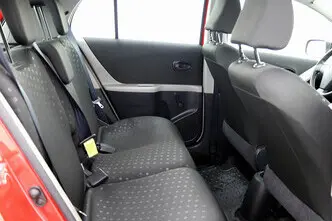 Toyota Yaris, 1.3, 87 kW, bensiin, manuaal, esivedu