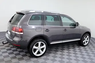 Volkswagen Touareg, 3.0, 165 kW, дизель, автомат, полный привод