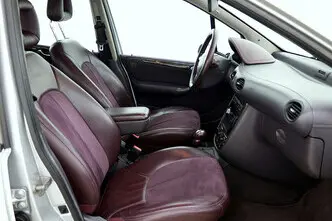 Mercedes-Benz A 190, 1.9, 92 kW, бензин, механическая, передний привод