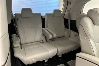 Lexus LM 350, 2.5, 140 kW, hübriid, automaat, nelikvedu