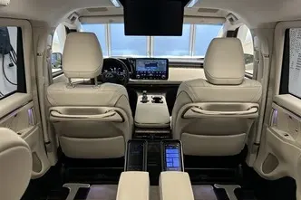 Lexus LM 350, 2.5, 140 kW, hübriid, automaat, nelikvedu