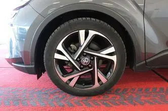 Toyota C-HR, 1.8, 72 kW, hübriid, automaat, esivedu