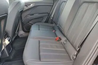 Audi Q4 e-tron, 125 kW, elekter, automaat, tagavedu
