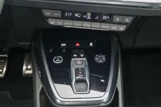 Audi Q4 e-tron, 125 kW, elekter, automaat, tagavedu