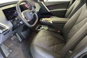 BMW iX, 385 kW, электричество, полный привод