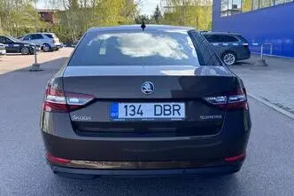 Škoda Superb, 1.5, 110 kW, bensiin, automaat, esivedu