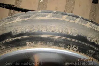 Ratas (velg + rehv) 15X7 205/50R15