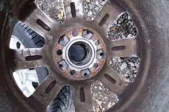 Ratas (velg + rehv) 17X8 245/45R17