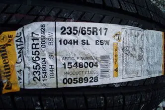 Rehv 235/65R17