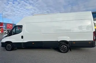 Iveco Daily, 3.0, 132 kW, diisel, automaat, tagavedu