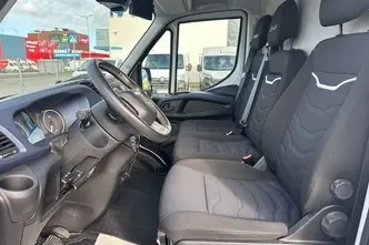 Iveco Daily, 3.0, 132 kW, diisel, automaat, tagavedu
