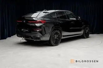 BMW X6, 4.4, 390 kW, petrol, automatic, four-wheel drive