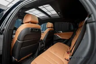 BMW X6, 4.4, 390 kW, petrol, automatic, four-wheel drive
