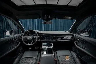 Audi SQ7, 4.0, 373 kW, petrol, automatic, four-wheel drive