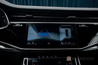 Audi SQ7, 4.0, 373 kW, petrol, automatic, four-wheel drive