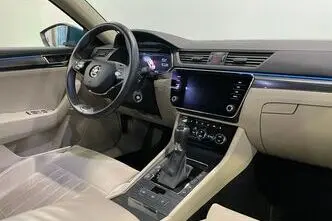Škoda Superb, 2.0, 140 kW, bensiin, automaat, esivedu