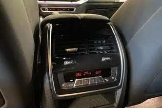 BMW XM, 4.4, 360 kW, pistikhübriid, automaat, nelikvedu
