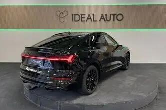 Audi e-tron, 158 kW, electric, automatic, four-wheel drive