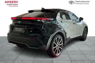 Toyota C-HR, 2.0, 111 kW, pistikhübriid, automaat, esivedu