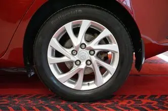 Toyota Auris, 1.8, 73 kW, hübriid, automaat, esivedu