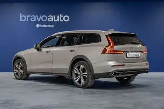 Volvo V60 Cross Country, 2.0, 184 kW, hübriid, automaat, nelikvedu